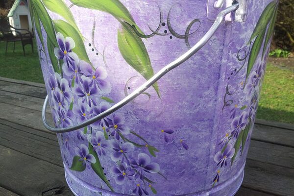 10 Gallon Lavender Texture Wash, Wisteria, Scrolling