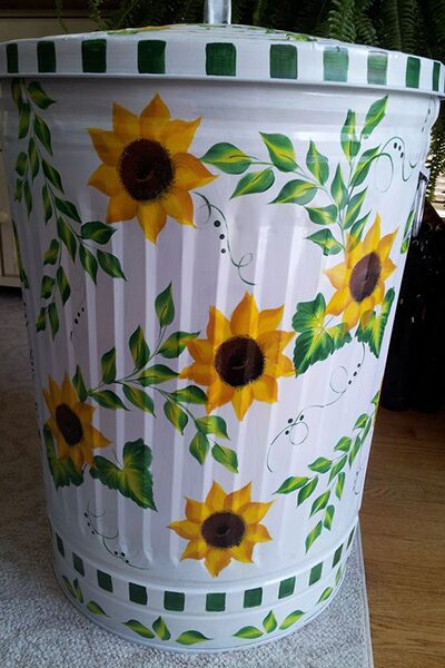 30 Gallon - Bright White with Sunflowers and Greenery
