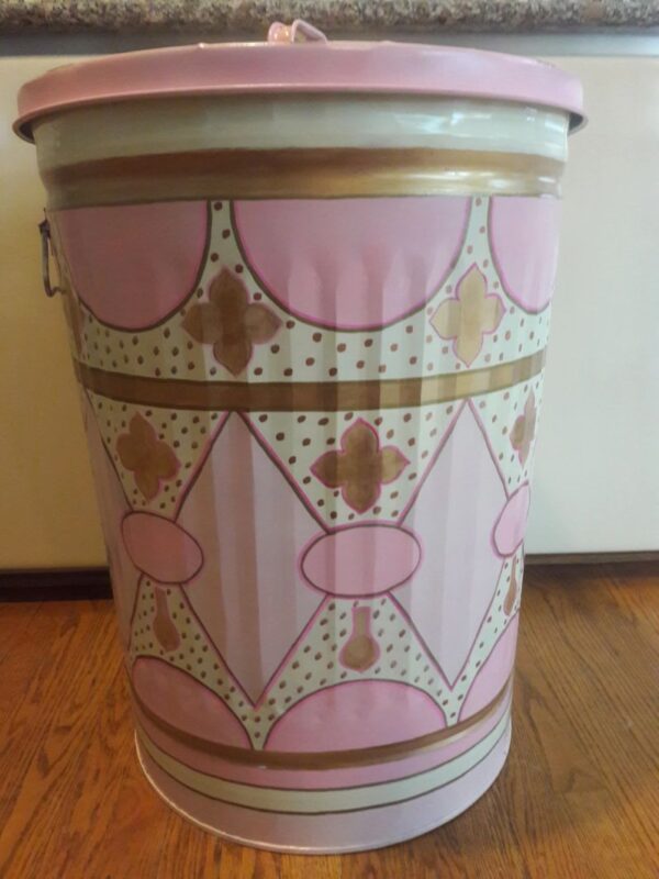 10 Gallon Galvanized pink painted and brown trimmed can. The Painted Can